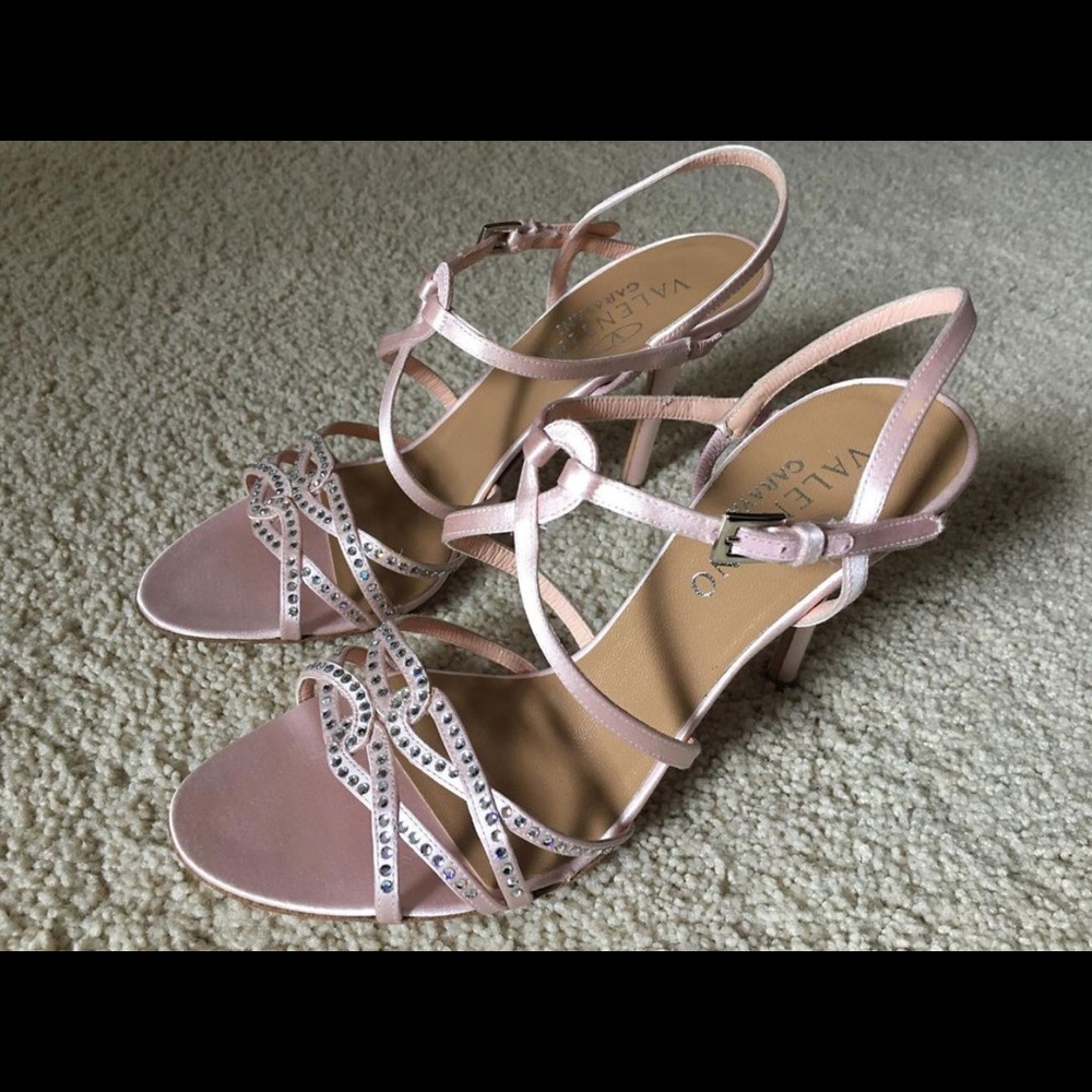 Meet your Posher, Alice